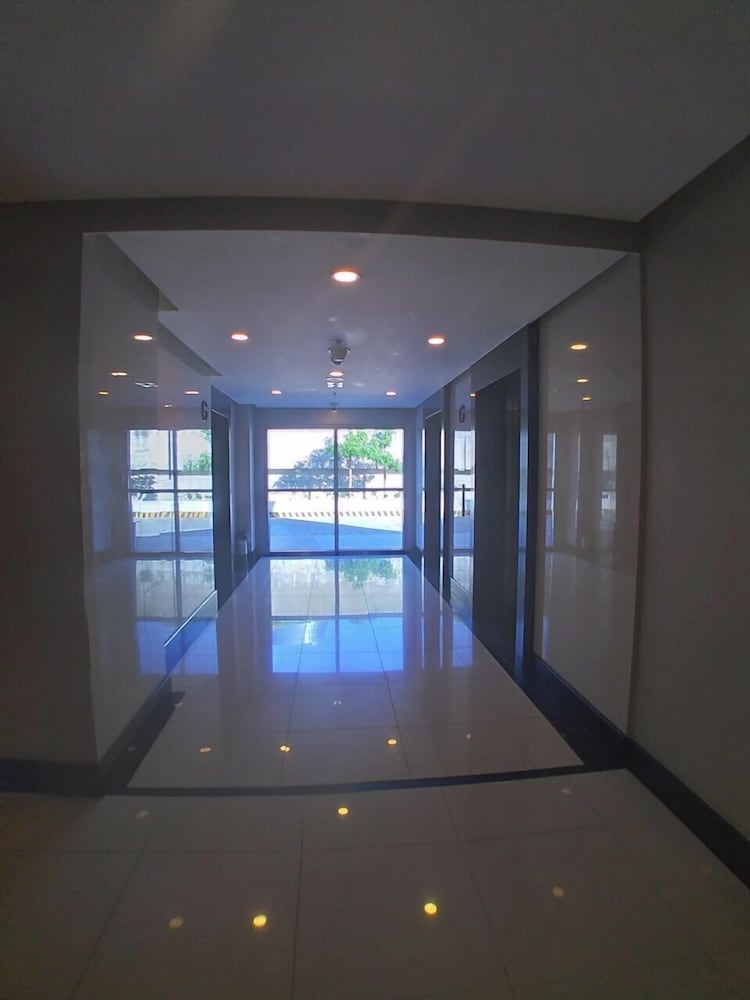 BAYSHORE RESIDENTIAL RESORT 2 PHASE 1