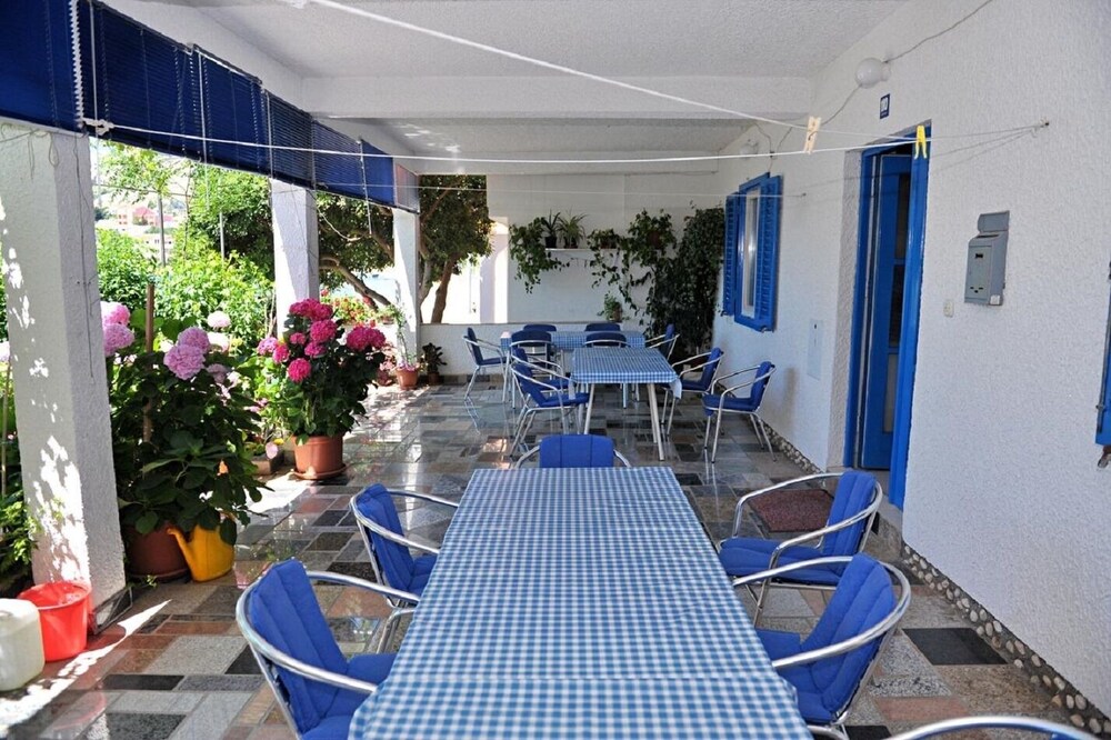 Draga - 15 m From Pebble Beach - SA1 view 3