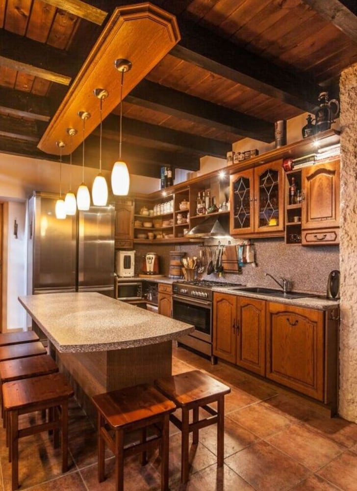 Comfortable Villa With Facilities