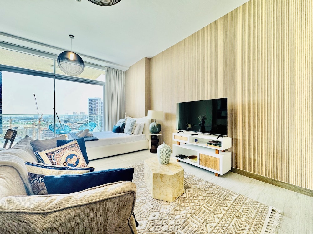 Venduras - Charming 1BR Haven in Jaddaf