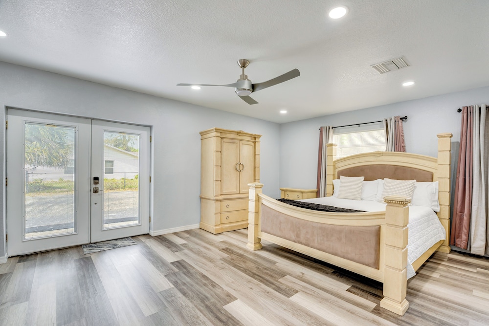 Stay & Play in Belleview: Welcoming Home w/ Yard