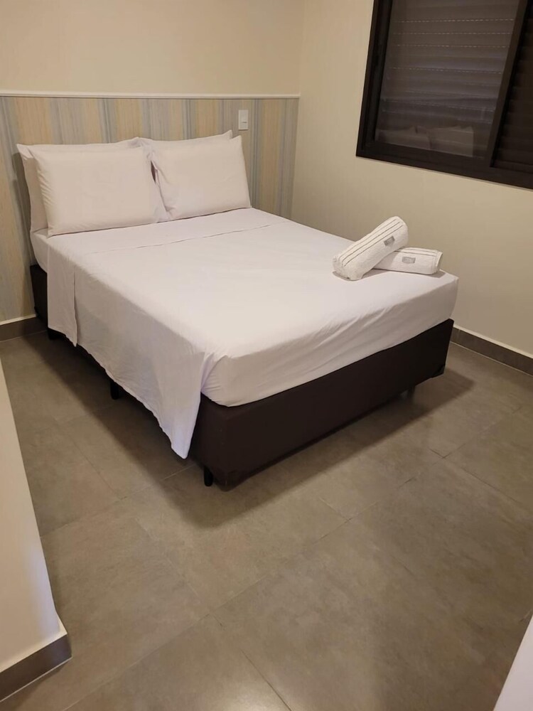 Jacuzzi Privativa com AC em Maresias
