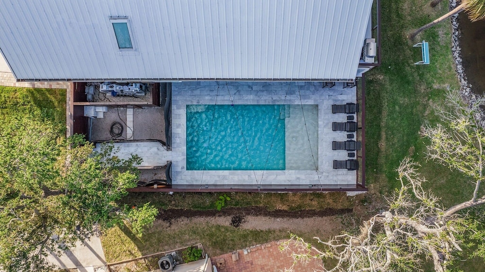 245 Nature View Manor 4 Bedroom Home