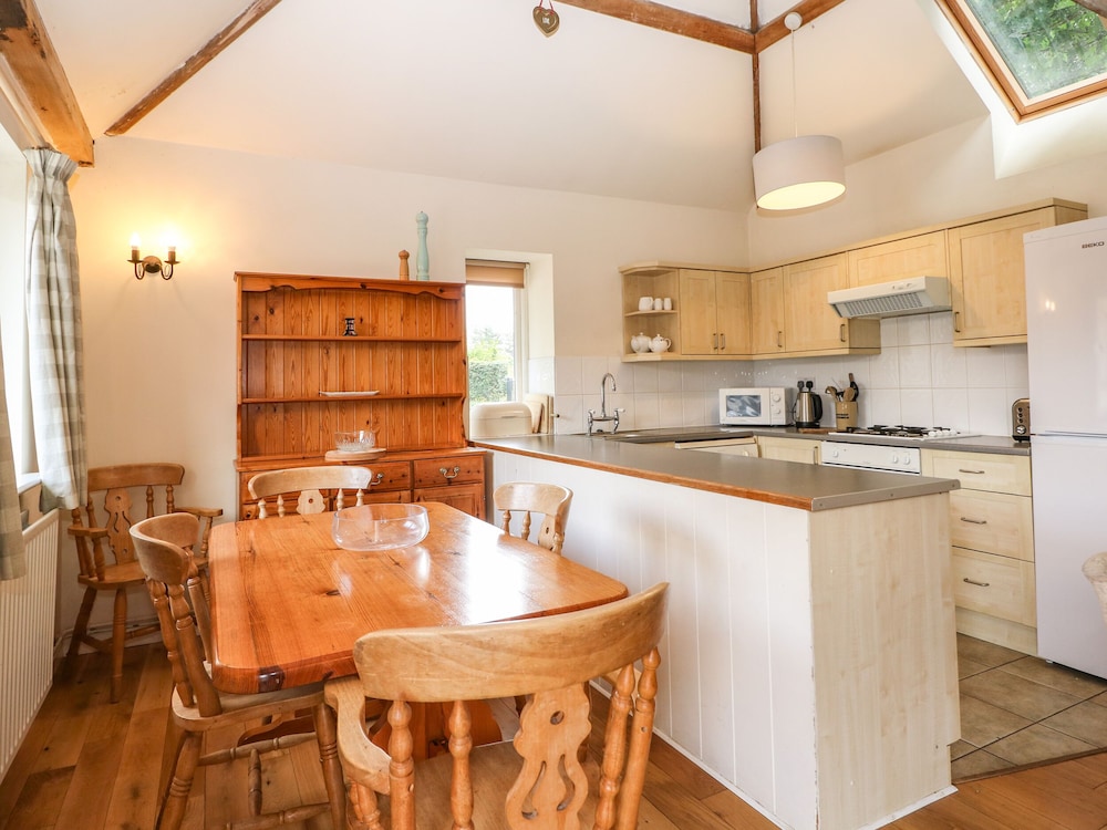 Byre Cottage 5