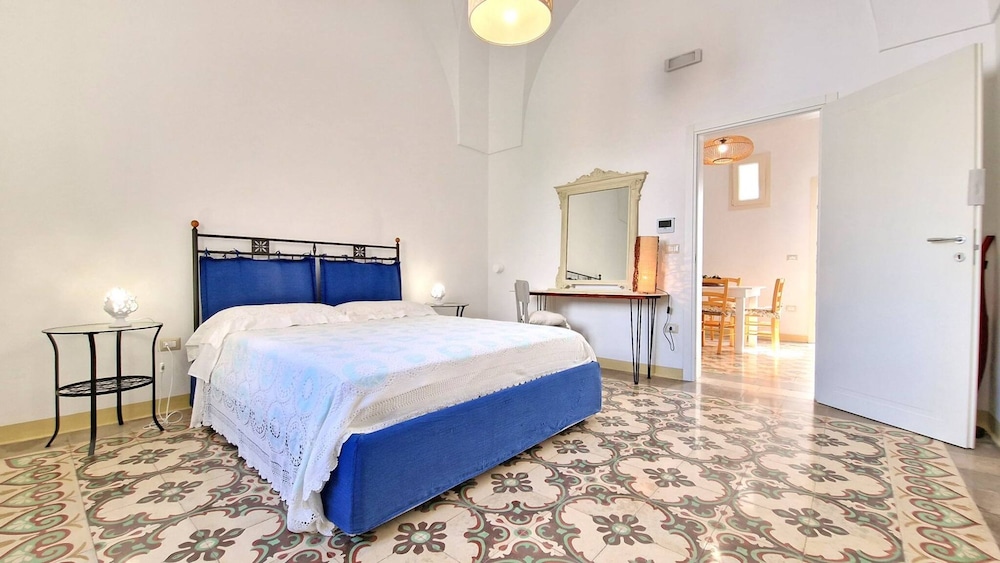 Dimora Maniscalco With Star Vault Ceilings in Matino 2 Bedrooms