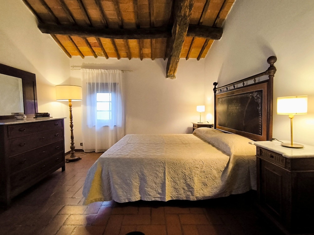 Farmhouse in Tuscany With Olive Grove Views