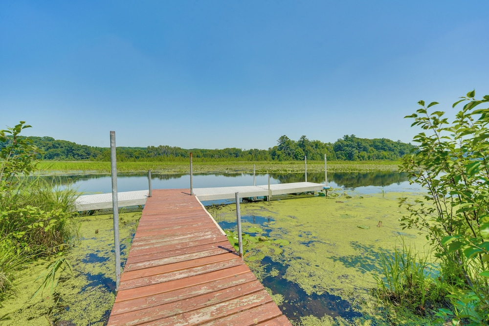 Private Boat Dock: Lake Wapogasset Retreat!