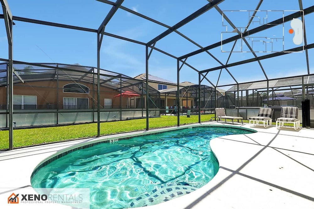 Private Pool Oasis With King Bed