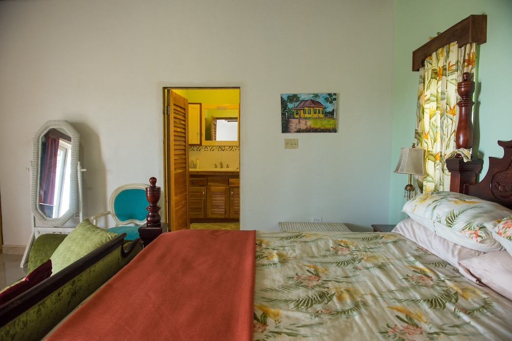 Blue Lotus Villa