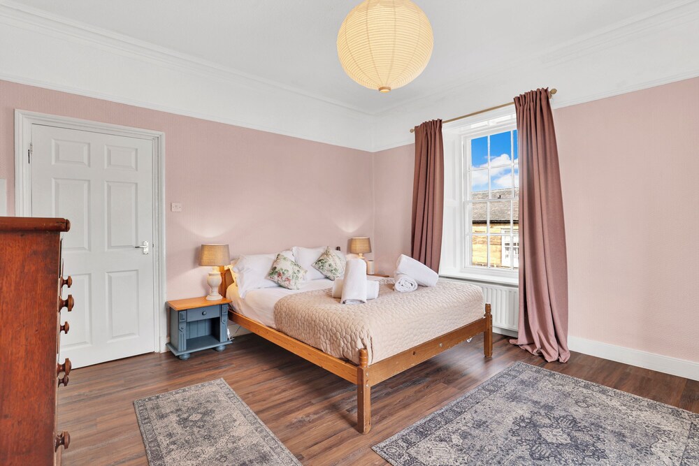 Learchild House - North East Escapes