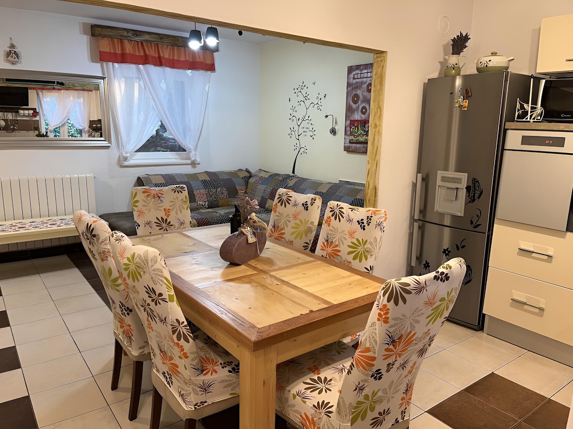 Elba- Family Friendly House view 3