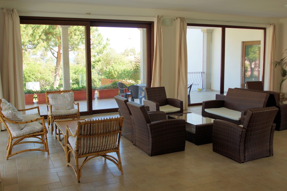 Sa Fiorida Apartments view 2