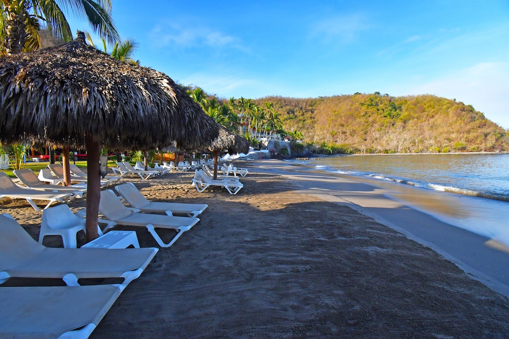 La Quinta Gran Bahia Cuastecomates