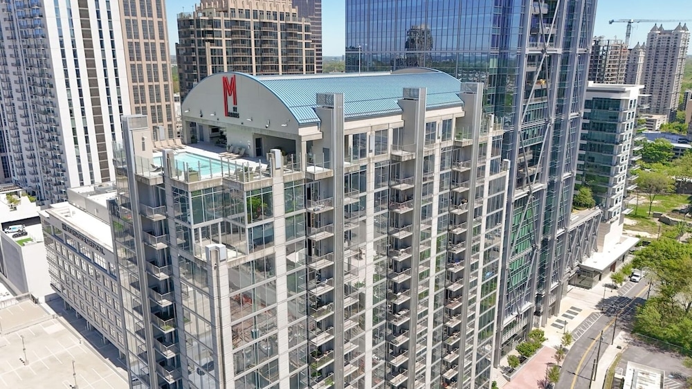 Royal Retreat in Atlanta