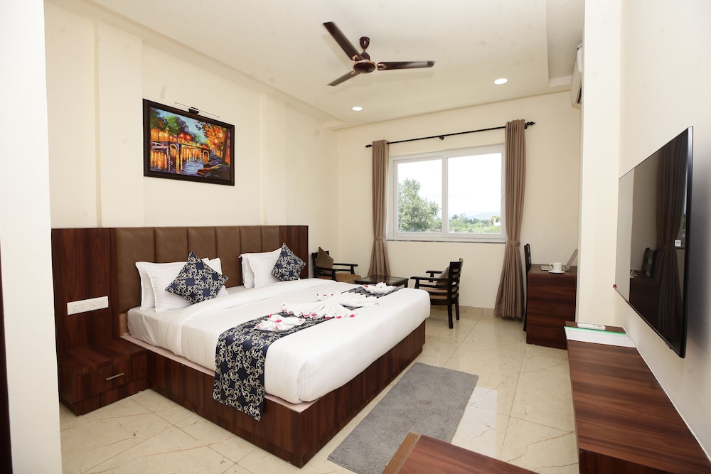 Savanna Retreat By Mystical Views