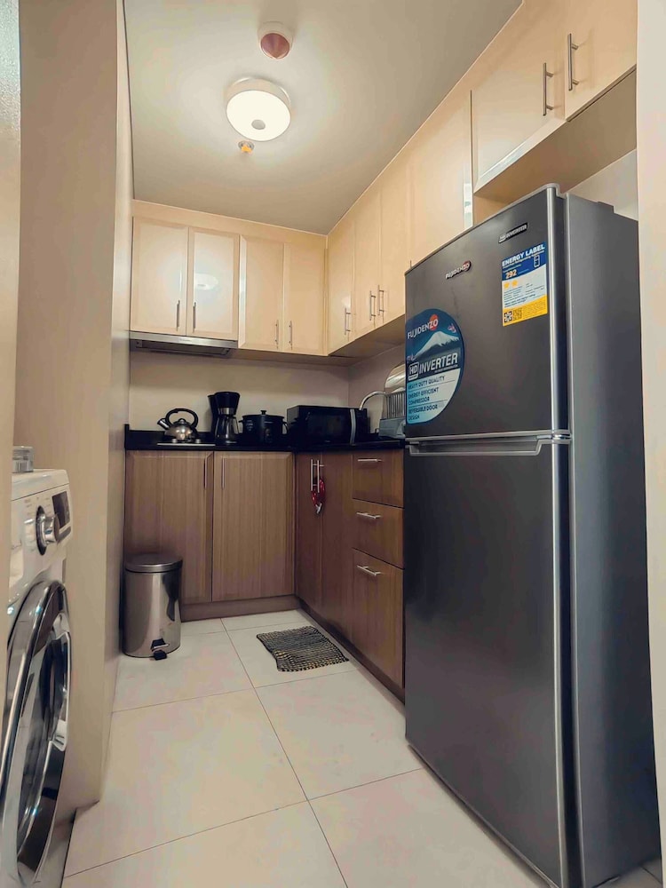 One Palm Tree Villas Condo