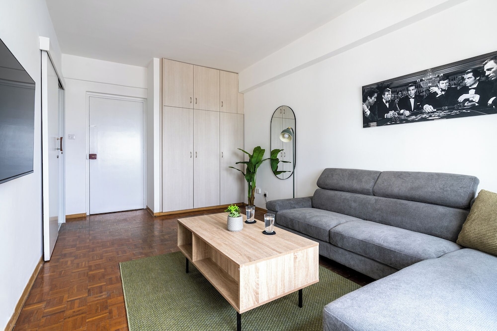 Bastia - Skyline 1-BR Apt in Nicosia