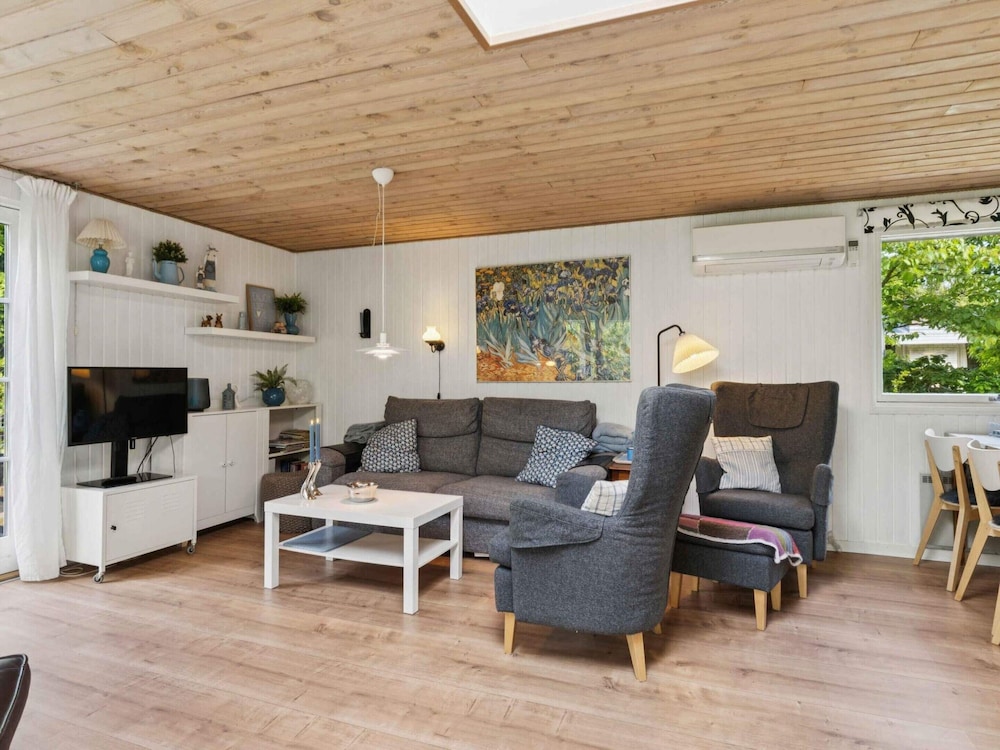 4 Star Holiday Home in Hadsund