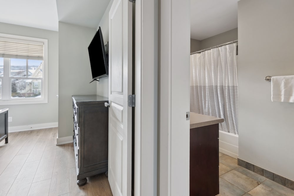 Rivergrass Condos