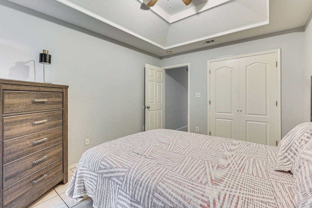 Near Utrgv & State Park: Cozy Mission Unit