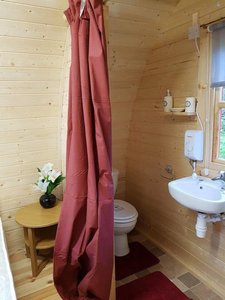 Cosy Glamping Pod Glamping in St Austell Cornwall view 4