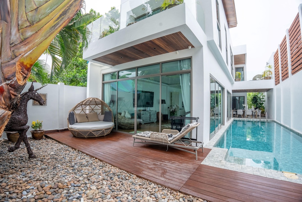New Primrose Pool Villa Your Own Secluded Paradise
