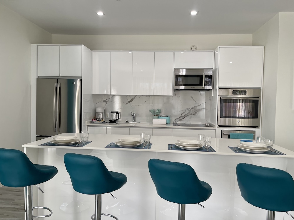 The Cove - Condo Hotel - Perfect Location