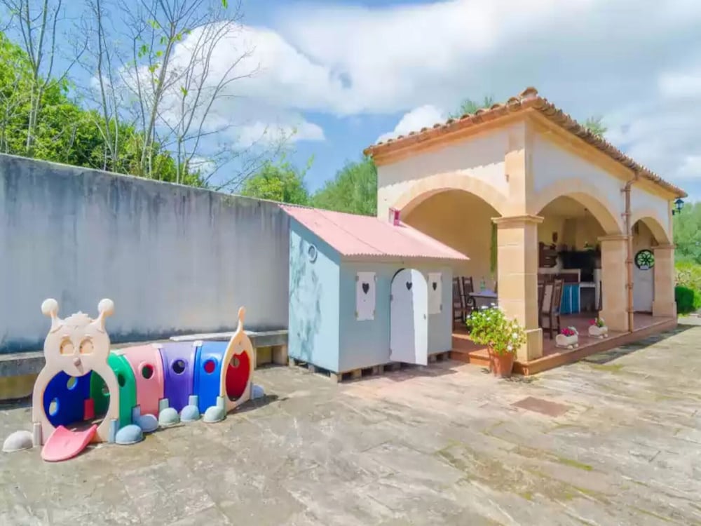 Ses Covetes - Villa With Private Pool In Petra