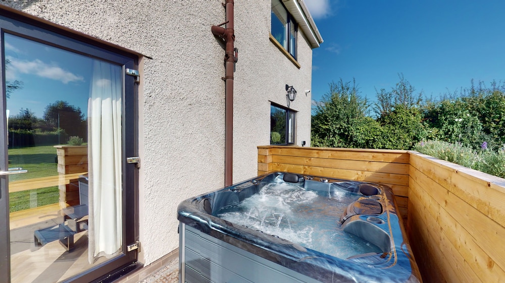 Low Greenlands Holiday Park