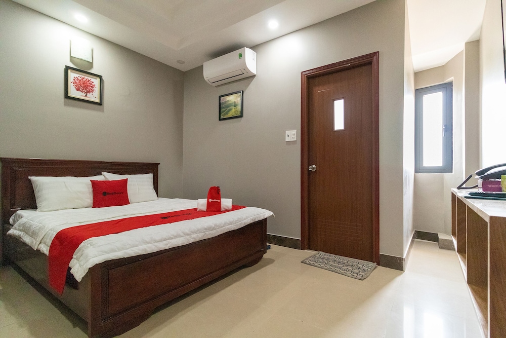 Ho Chi Minh City Vacations - RedDoorz Plus near Vincom Go Vap 3 - Property Image 12