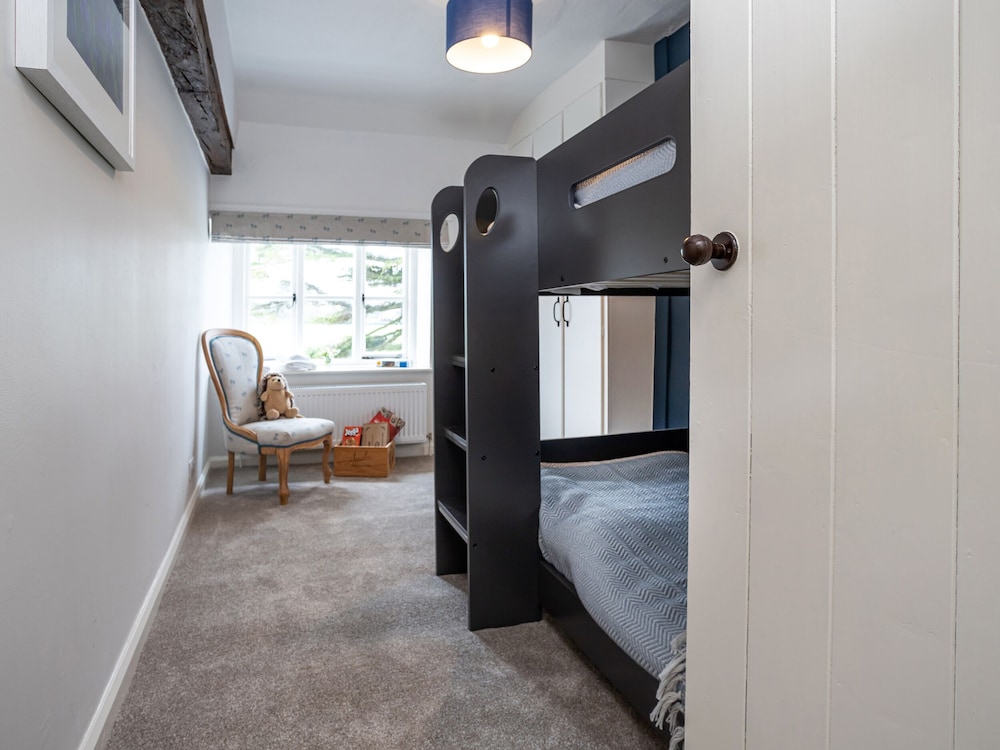 Longlands Farm Cottage