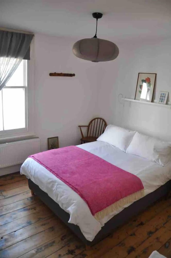 Lovely Fisherman's Cottage Near Beach and Harbour view 4