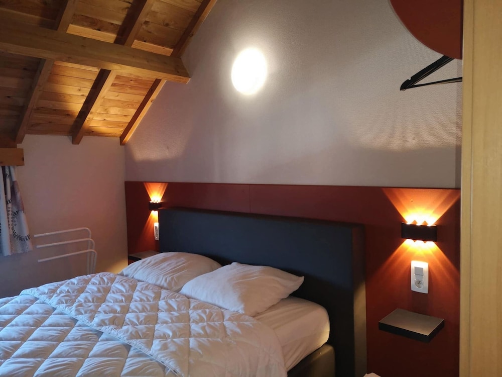 Holiday Home in Ardennes With Pool & Sauna view 3