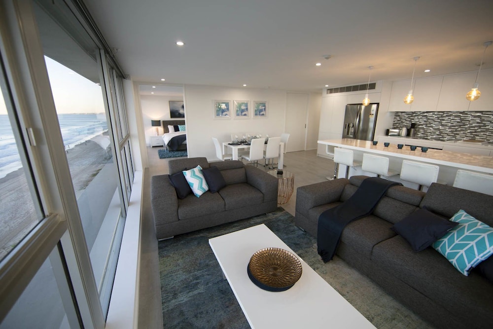 Main Beach Vacations - Golden Sands - Private Apartments - Property Image 10