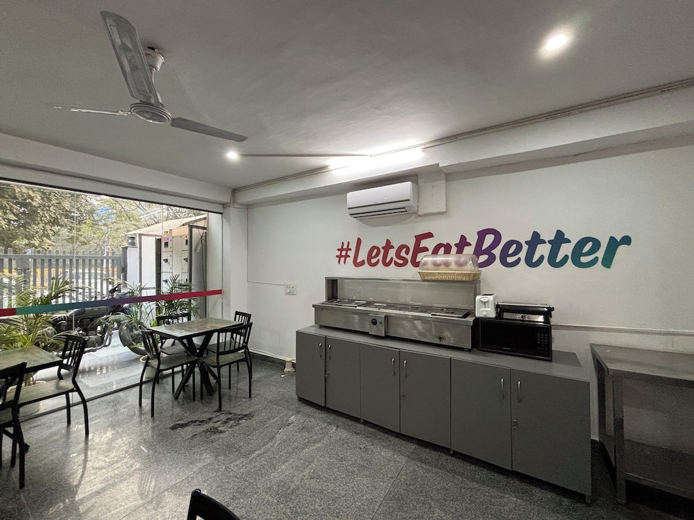 Housr Sector 43 Gurgaon Paras Hospital