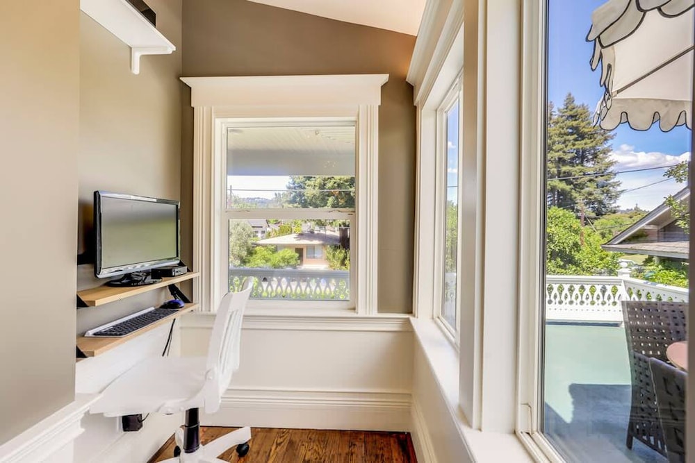 Casa Rosa in St Helena