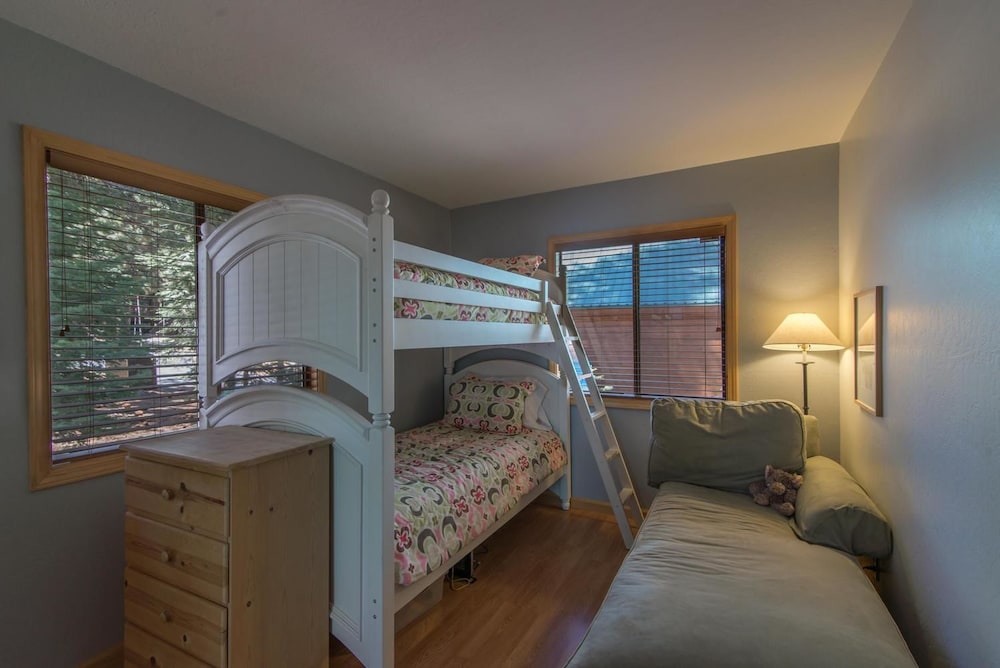 Ramsey 3 Bedroom Holiday Home By Tahoe Truckee