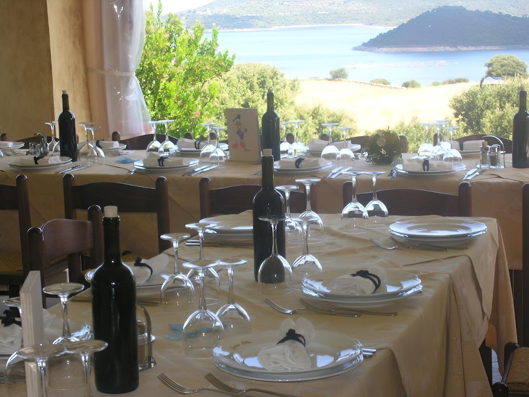 Hotel Funtana Abbas