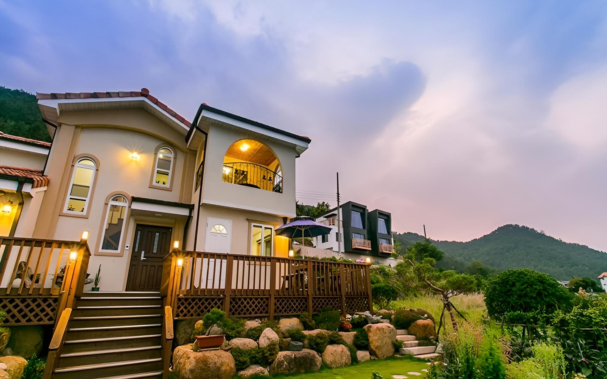 Namhae Landscape Pension