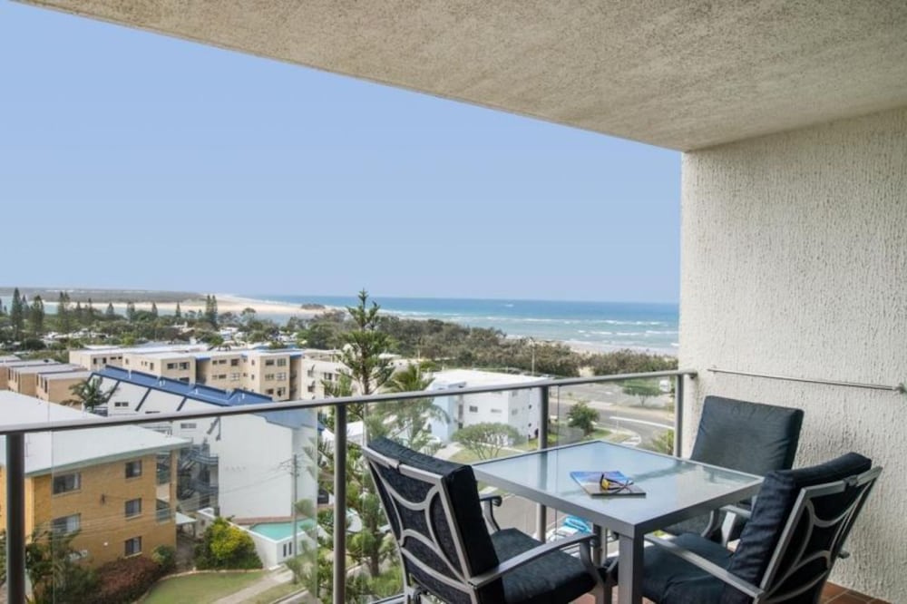 Chateau Royale Beach Resort Maroochydore