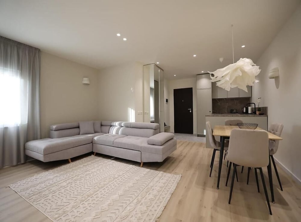 Arkle Apartment 4