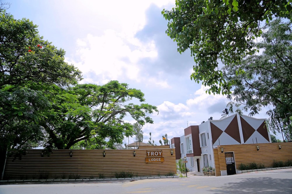 Troy Serviced Apartments