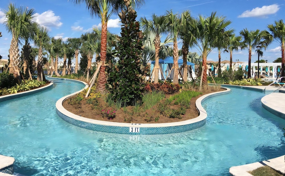 Stay Next Door to Disney at Windsor at Westside