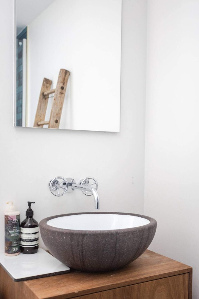 Stylish and Unique 1 Bedroom Flat in Shoreditch