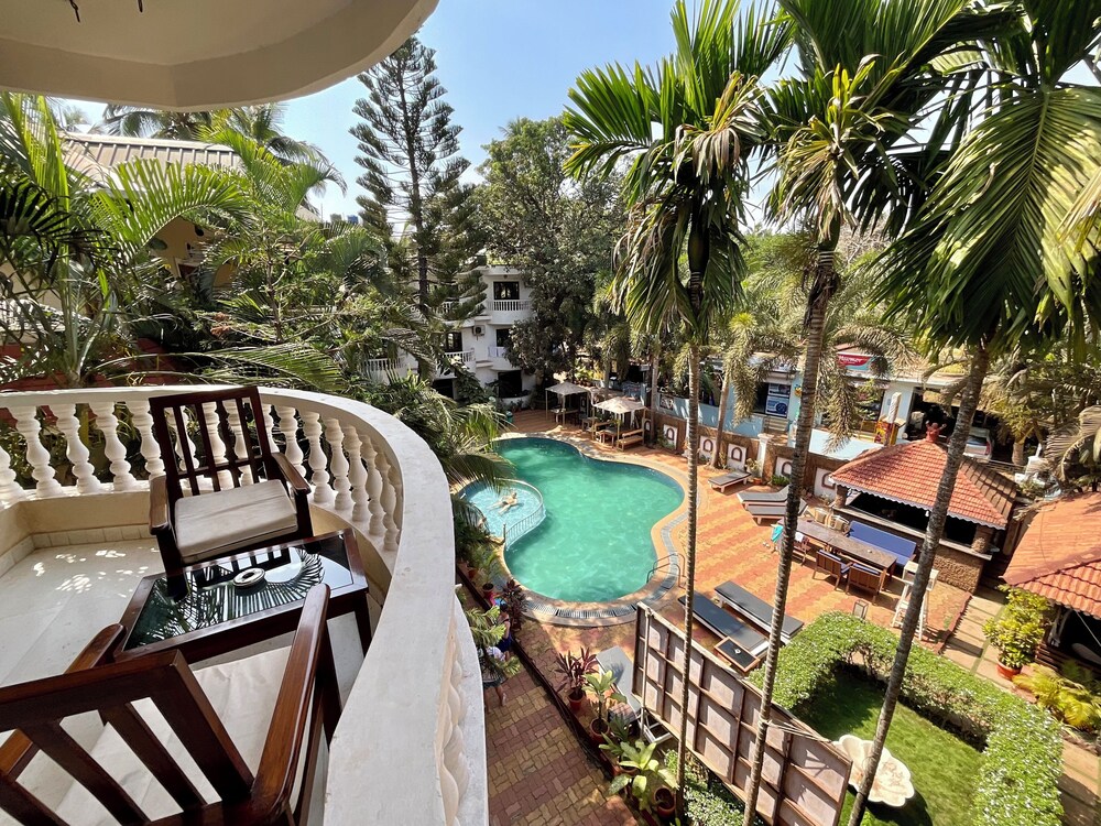 Inviting 2-bed flat near the beach