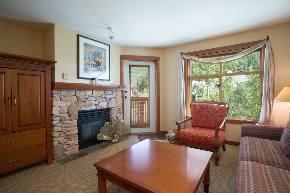 One Bedroom Condos at Powderhorn Lodge - Solitude UT