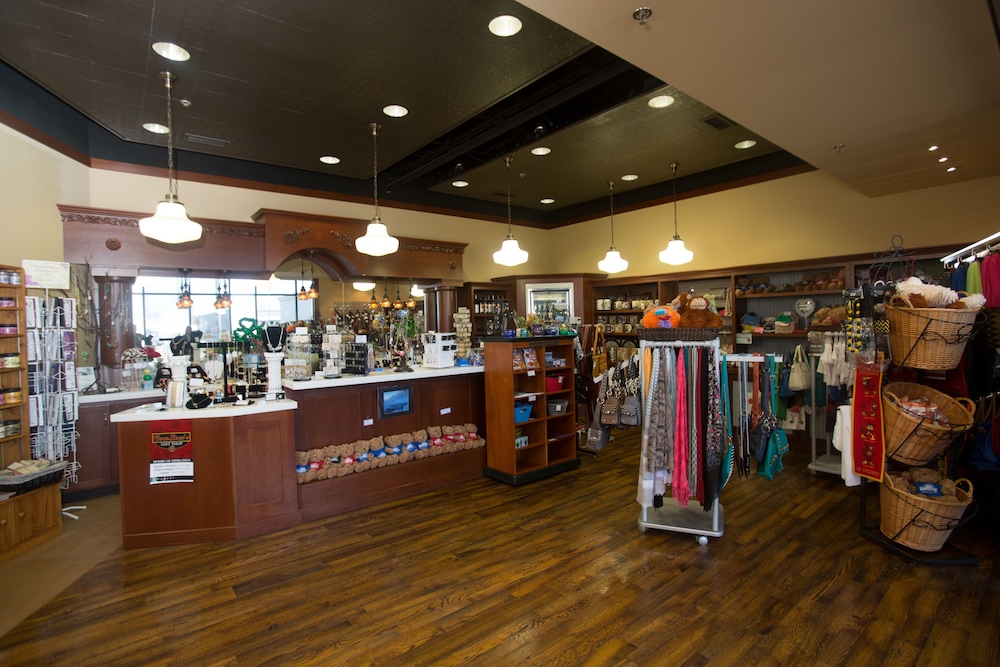 Burlington Vacations - Fun City Resort Hotel - Property Image 5