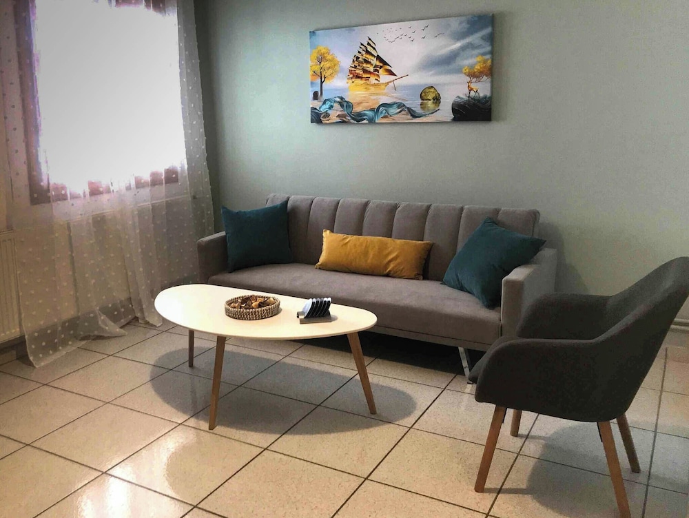 Sea Rose Apartment