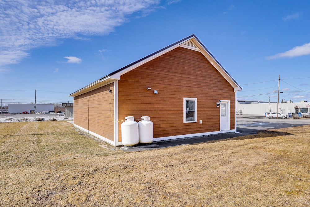 Spacious Presque Isle Home: Walk to Downtown! view 2