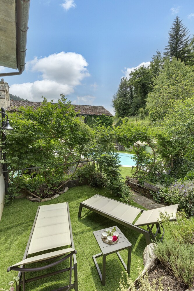 Entire Hilltop Villa With Private Pool In Palazzuolo Sul Senio